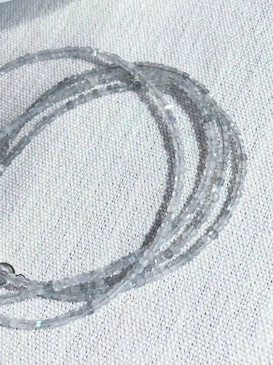 Mystic Veil – Labradorite Necklace